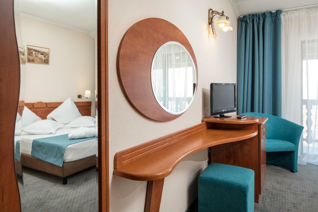 Hotel Rozmarin 프레데알 외부 사진