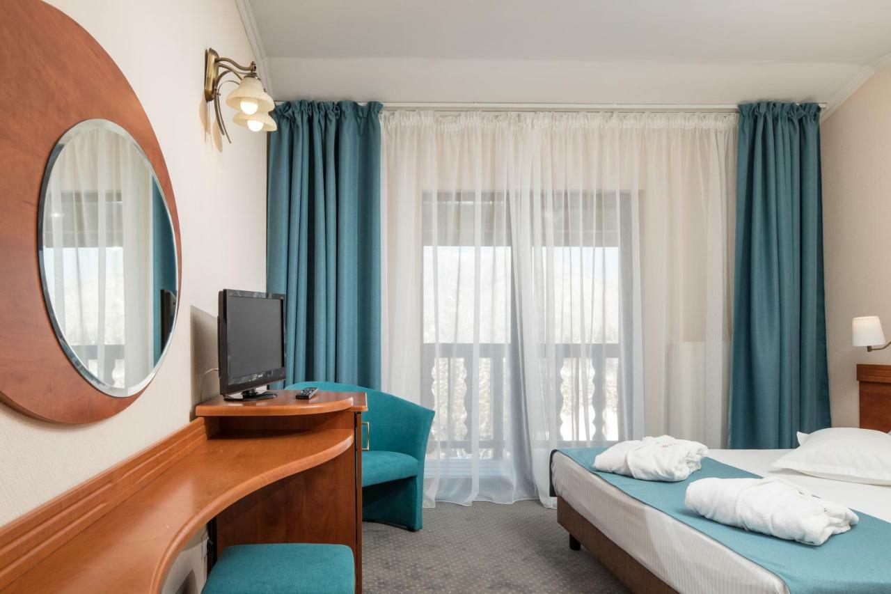 Hotel Rozmarin 프레데알 외부 사진